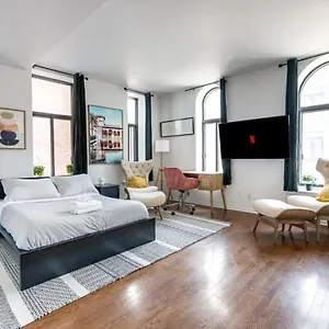 https://m11-bright-studio-in-the-heart-of-mtl.hotels-in-montreal.org